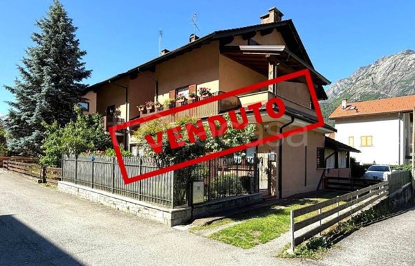 casa indipendente in vendita a Novate Mezzola