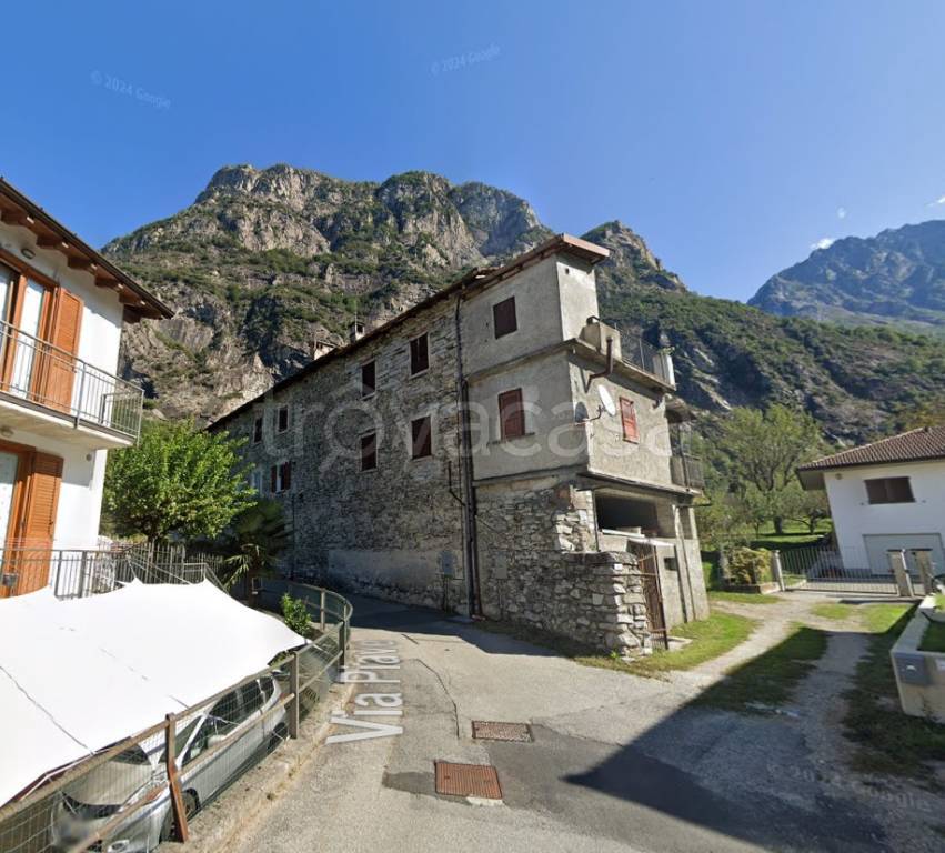 appartamento in vendita a Novate Mezzola