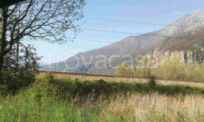 terreno edificabile in vendita a Novate Mezzola