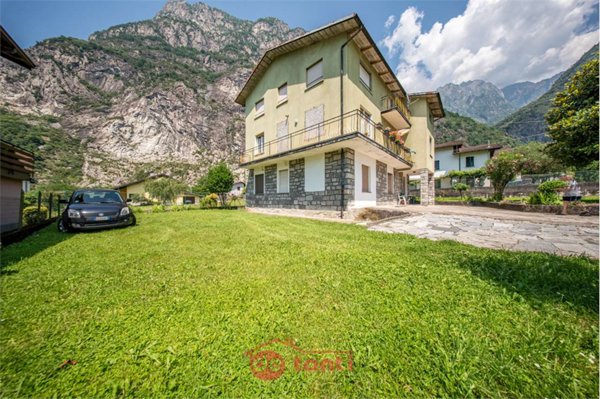 appartamento in vendita a Novate Mezzola