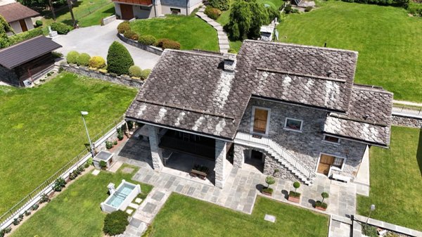 casa indipendente in vendita a Novate Mezzola