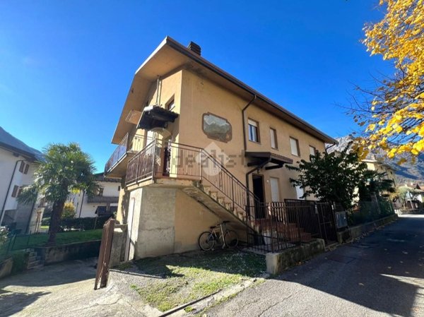 appartamento in vendita a Novate Mezzola