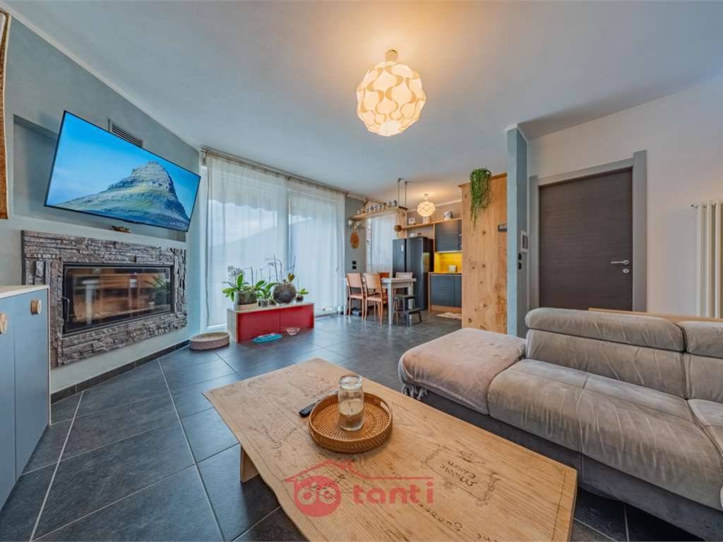 casa indipendente in vendita a Novate Mezzola