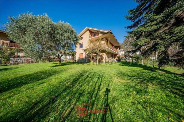 casa indipendente in vendita a Novate Mezzola