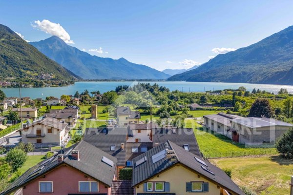 villa in vendita a Novate Mezzola