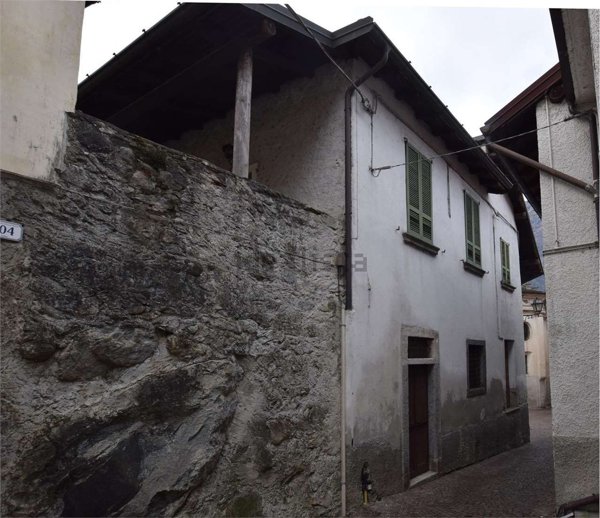 casa semindipendente in vendita a Novate Mezzola