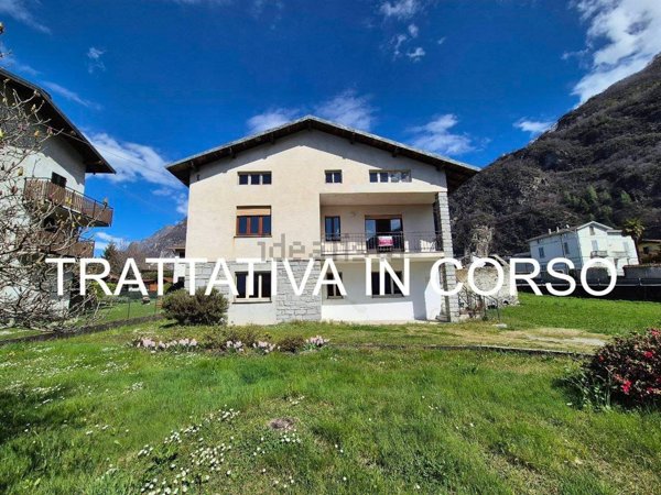 casa indipendente in vendita a Novate Mezzola