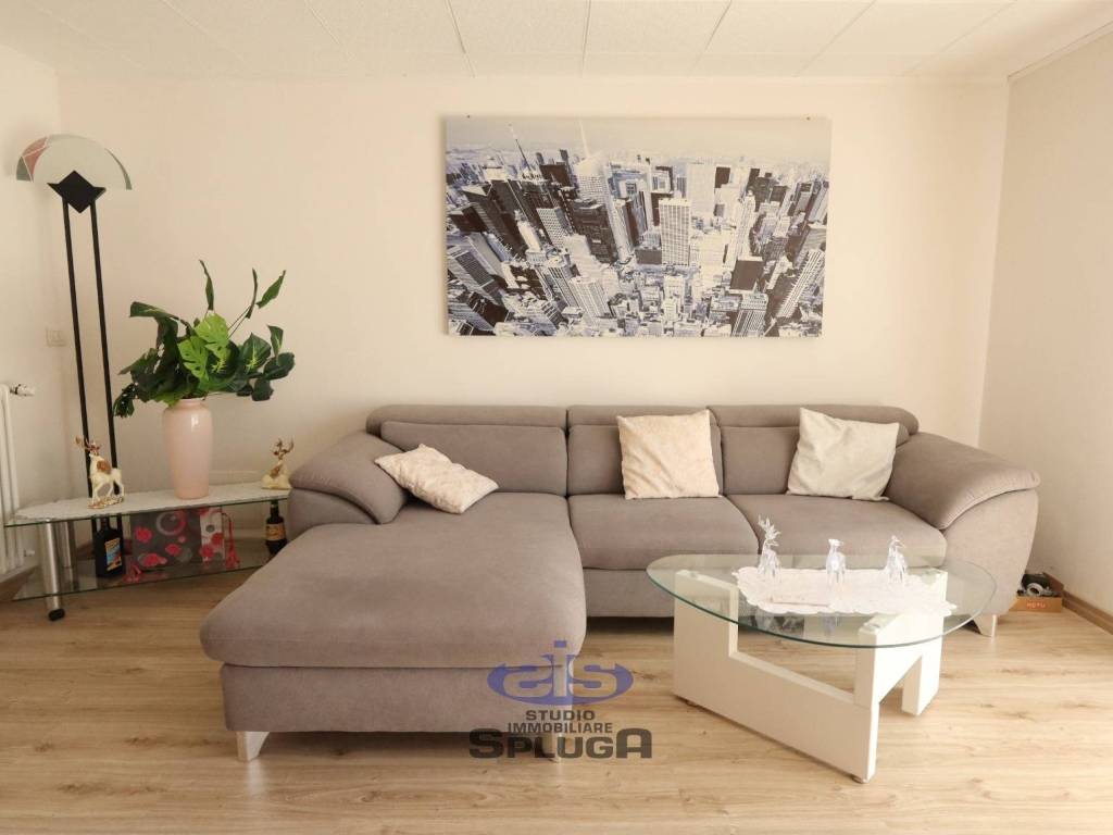 casa indipendente in vendita a Novate Mezzola