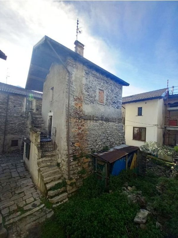 appartamento in vendita a Novate Mezzola