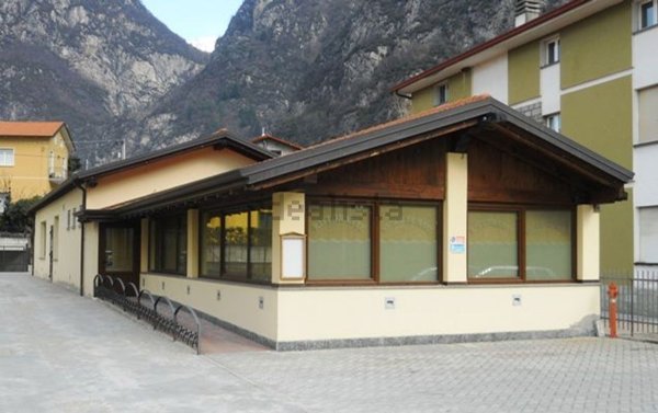 negozio in vendita a Novate Mezzola
