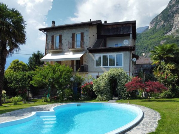 casa indipendente in vendita a Novate Mezzola