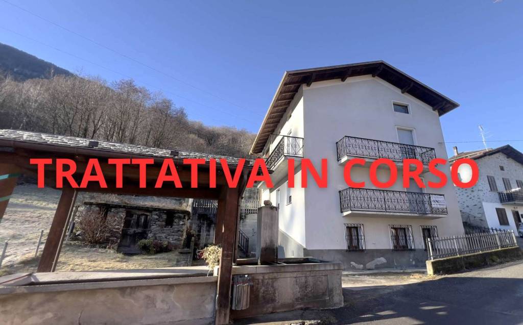 casa indipendente in vendita a Piateda