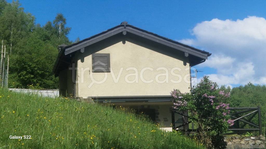 casa indipendente in vendita a Piateda