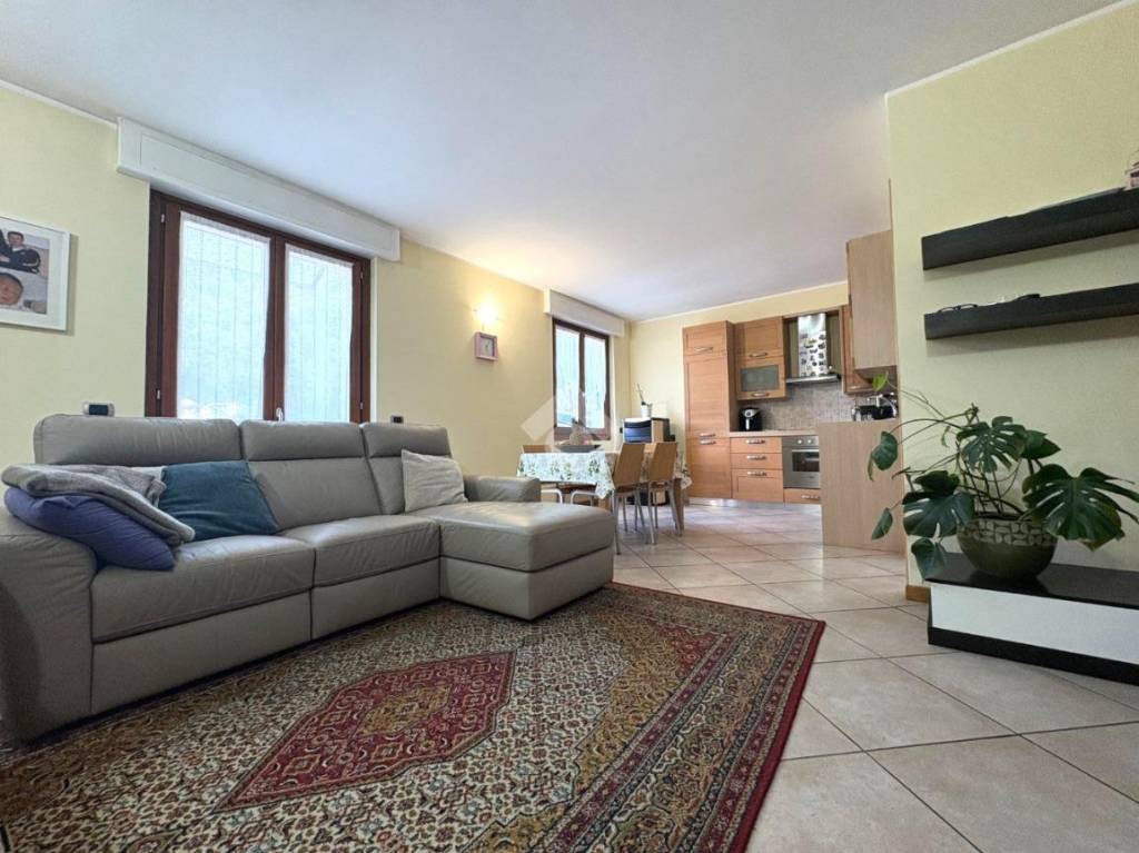 appartamento in vendita a Piateda