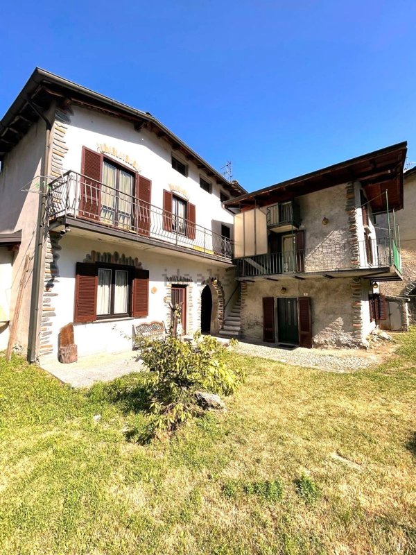 casa indipendente in vendita a Piateda