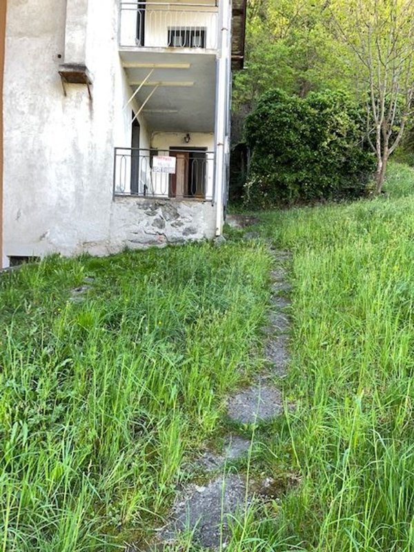 pentavano in vendita a Piateda in zona Boffetto