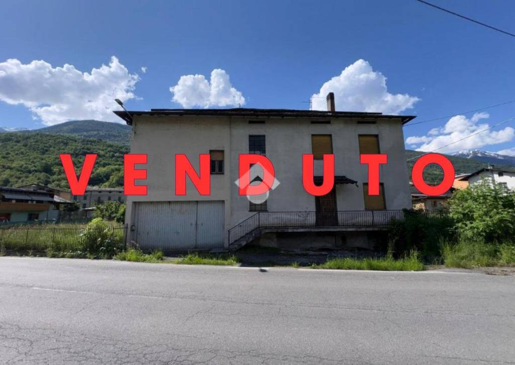 casa indipendente in vendita a Piateda