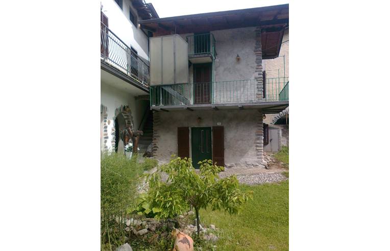 casa semindipendente in vendita a Piateda in zona Boffetto