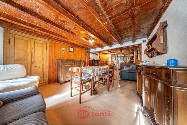 casa indipendente in vendita a Piuro in zona Borgonuovo