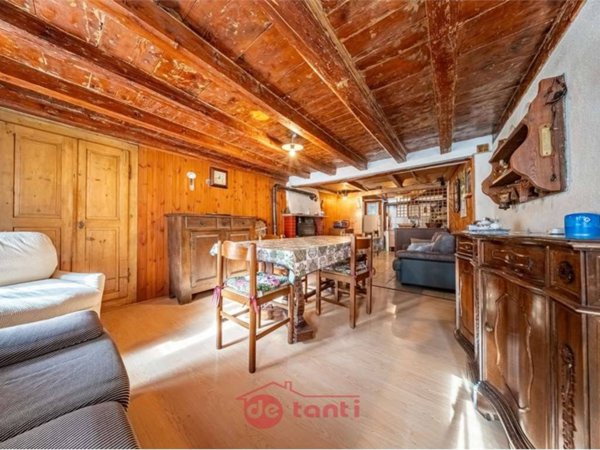 casa indipendente in vendita a Piuro in zona Borgonuovo