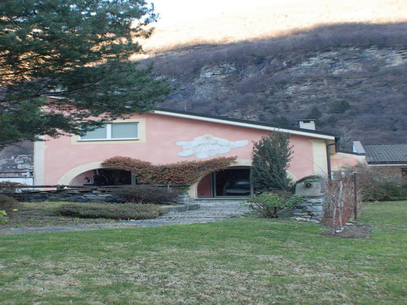 casa indipendente in vendita a Piuro