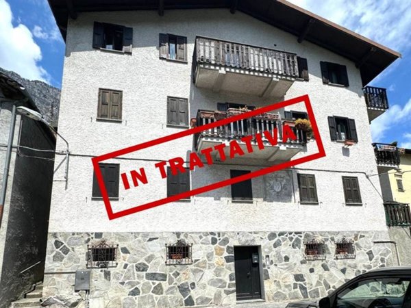 appartamento in vendita a Piuro in zona Santa Croce