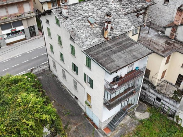 casa indipendente in vendita a Piuro in zona Borgonuovo