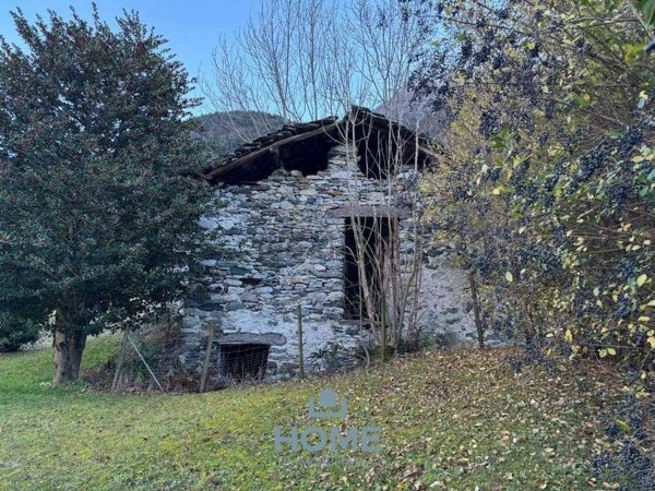 appartamento in vendita a Piuro in zona Borgonuovo