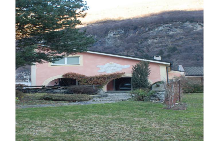 casa indipendente in vendita a Piuro