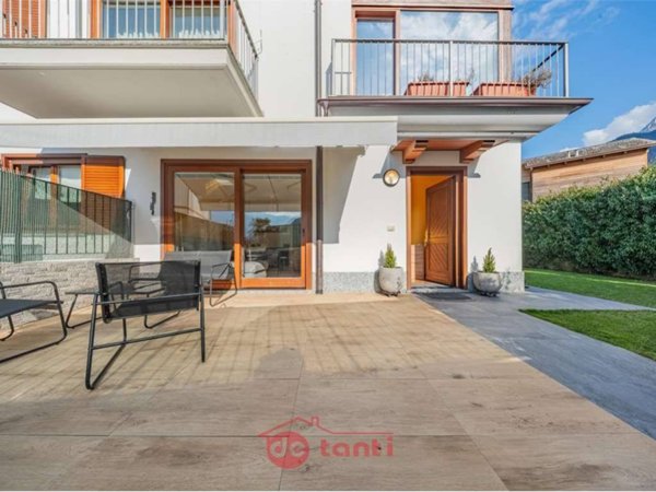 appartamento in vendita a Piuro in zona Borgonuovo