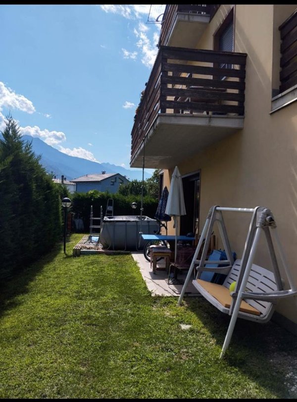 casa indipendente in vendita a Poggiridenti