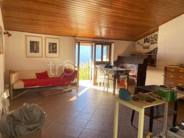 casa indipendente in vendita a Poggiridenti