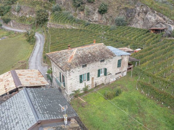 casa indipendente in vendita a Poggiridenti