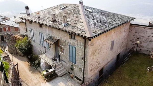 appartamento in vendita a Poggiridenti