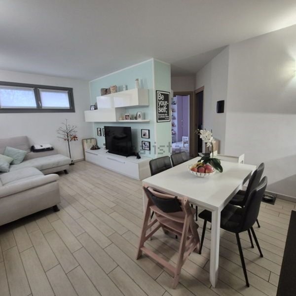 appartamento in vendita a Poggiridenti