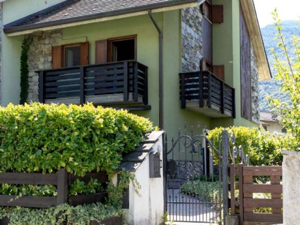 casa indipendente in vendita a Poggiridenti