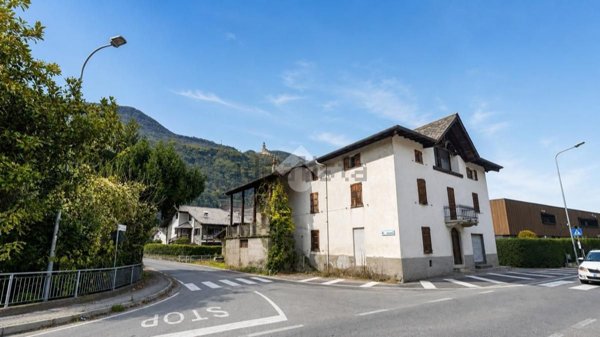 casa semindipendente in vendita a Poggiridenti