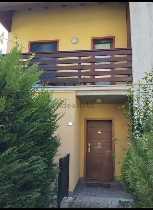 casa indipendente in vendita a Poggiridenti