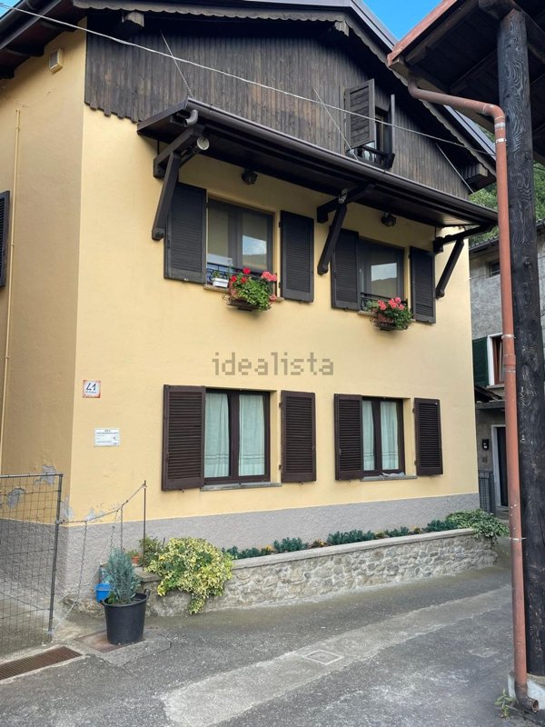 casa indipendente in vendita a Ponte in Valtellina