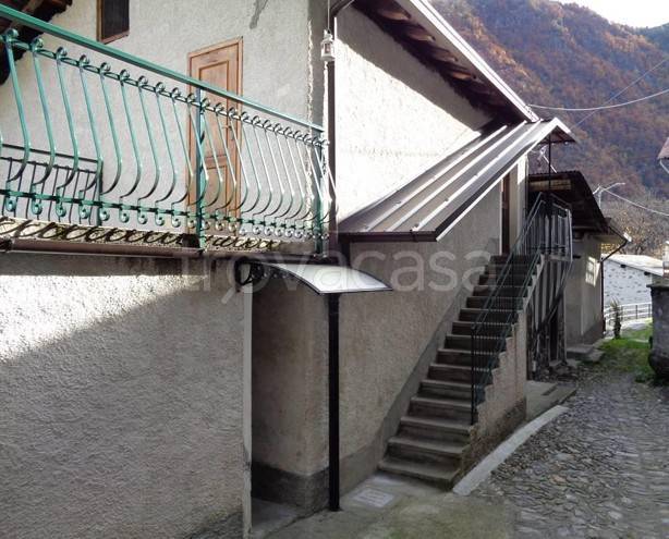 casa indipendente in vendita a Ponte in Valtellina