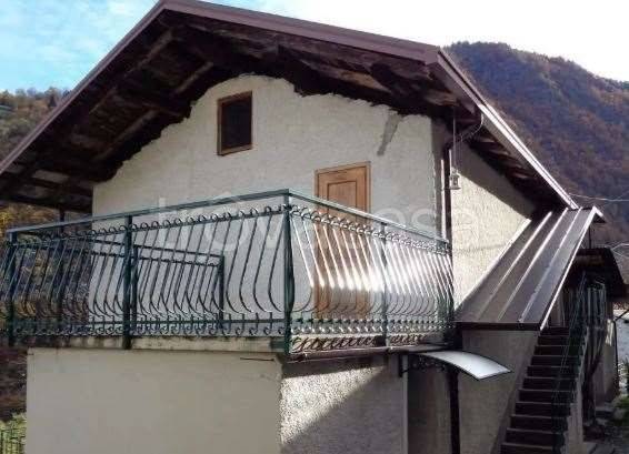 appartamento in vendita a Ponte in Valtellina in zona Arigna