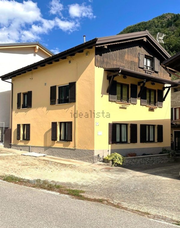 casa indipendente in vendita a Ponte in Valtellina