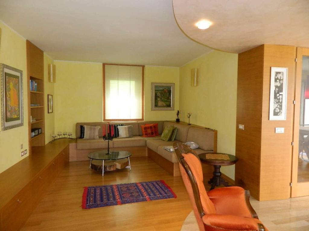 casa indipendente in vendita a Ponte in Valtellina