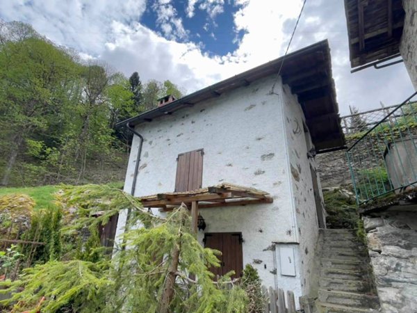 casa indipendente in vendita a Ponte in Valtellina