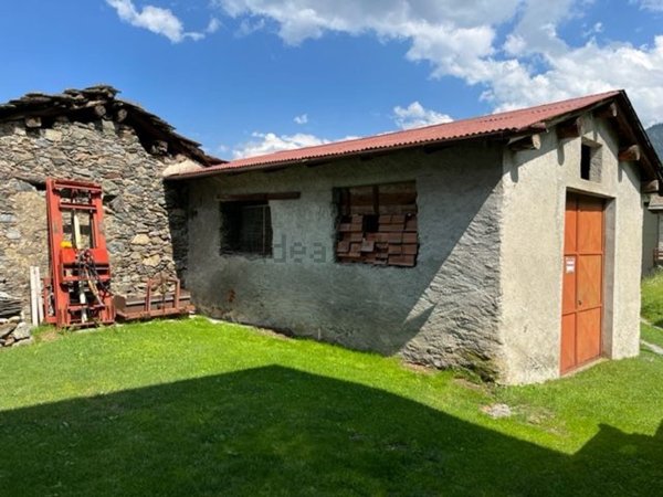 appartamento in vendita a Ponte in Valtellina in zona Briotti