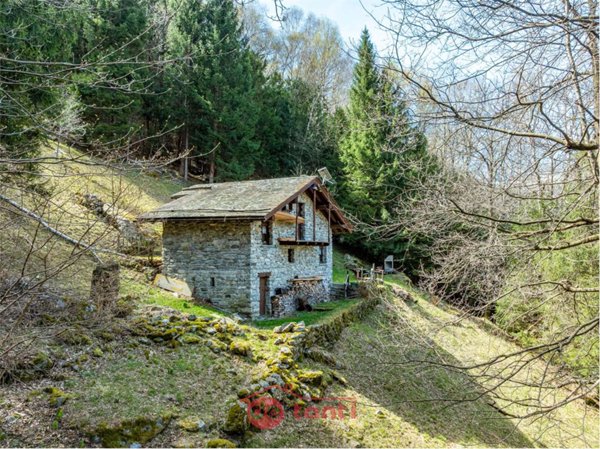 casa indipendente in vendita a Prata Camportaccio