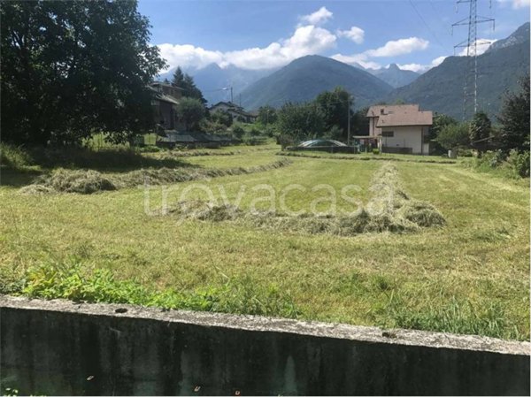 terreno edificabile in vendita a Prata Camportaccio