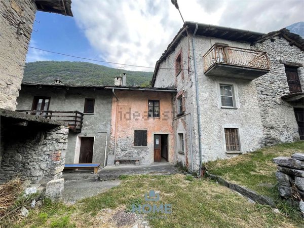 appartamento in vendita a Prata Camportaccio