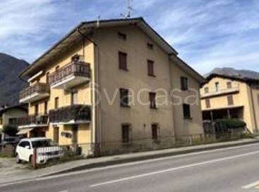 appartamento in vendita a Prata Camportaccio