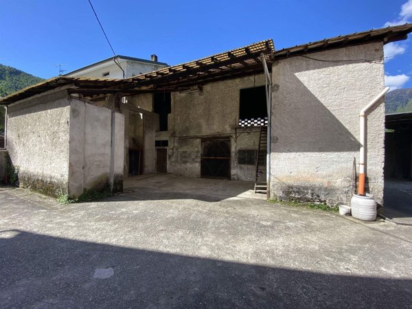 appartamento in vendita a Prata Camportaccio